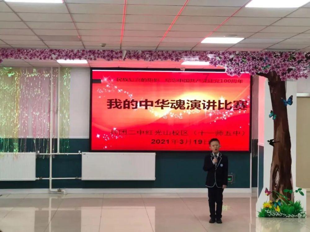 小艾比摄影家